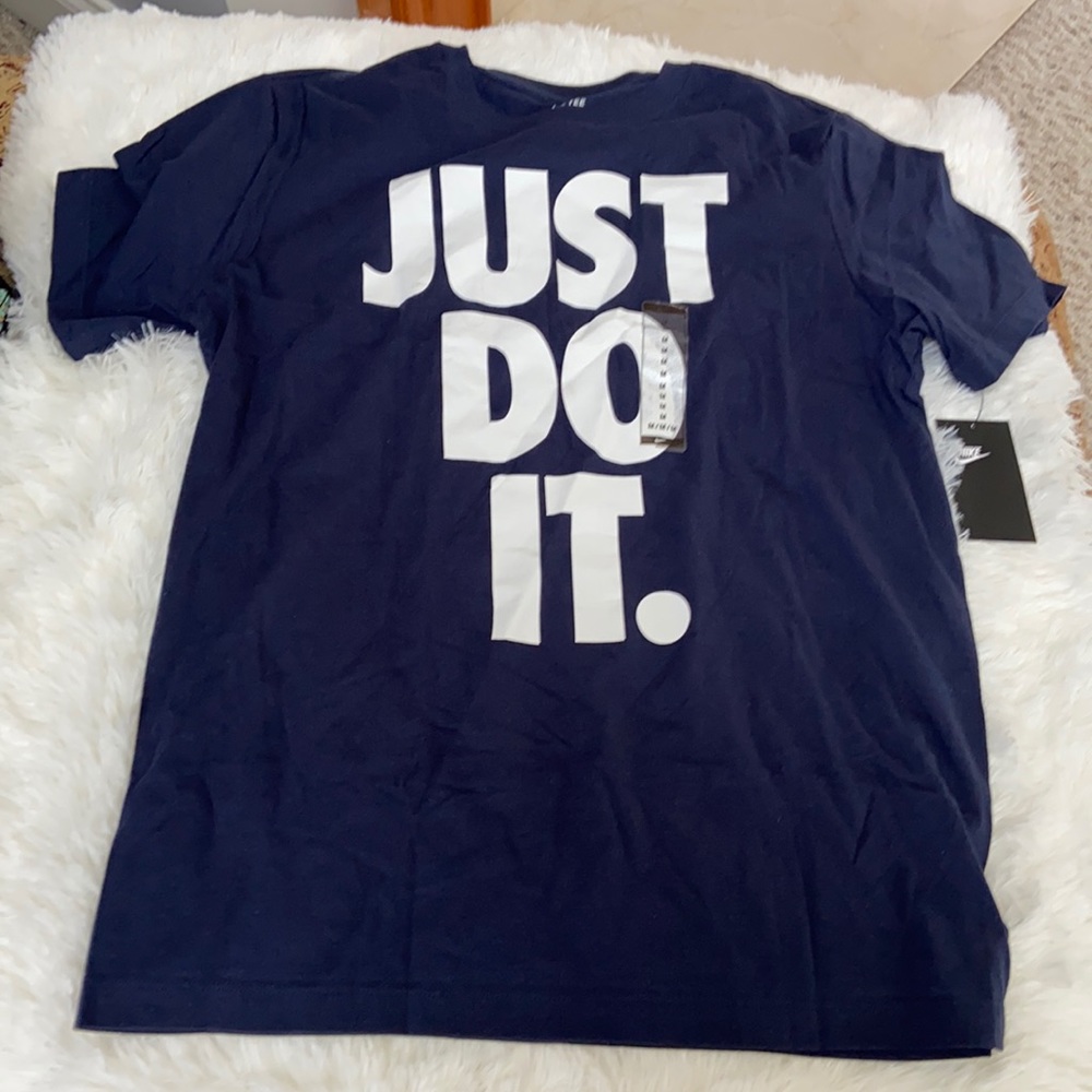 Nike T-shirt